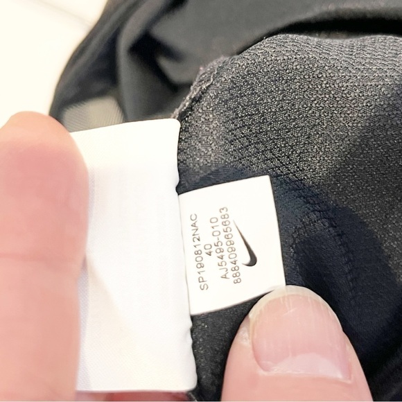 Nike Flex Hybrid Bermudas – Light Bone AJ5495-010 - Picture 4 of 5